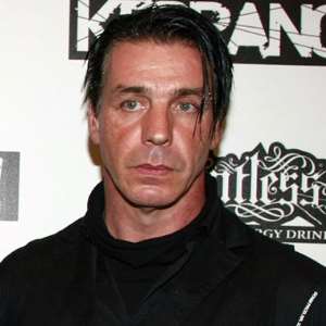 Till Lindemann Birthday, Real Name, Age, Weight, Height, Family, Facts ...